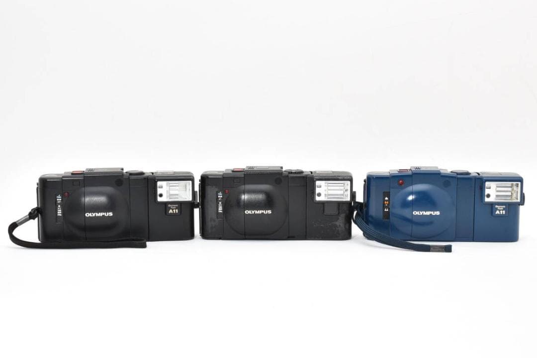 オリンパス　OLYMPUS XA 2台 OLYMPUS XA2 1台 + A11