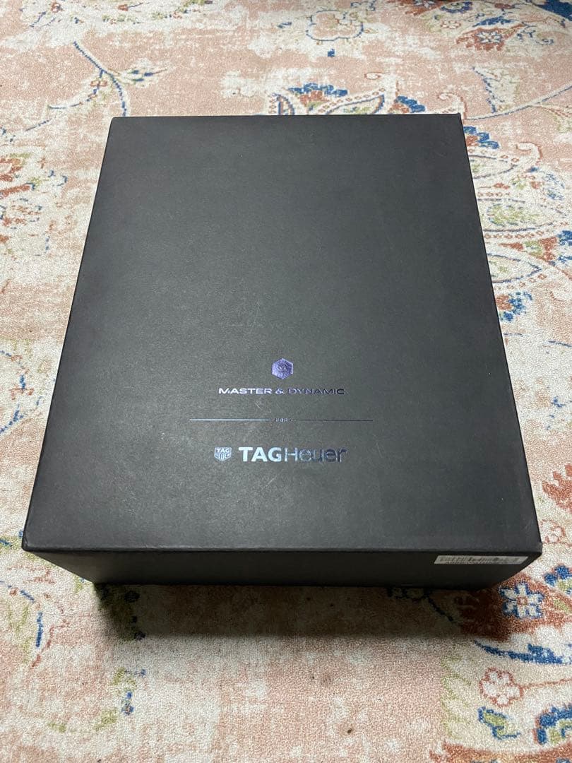 ヘッドホン TAG HEUER Master & Dynamic MW60