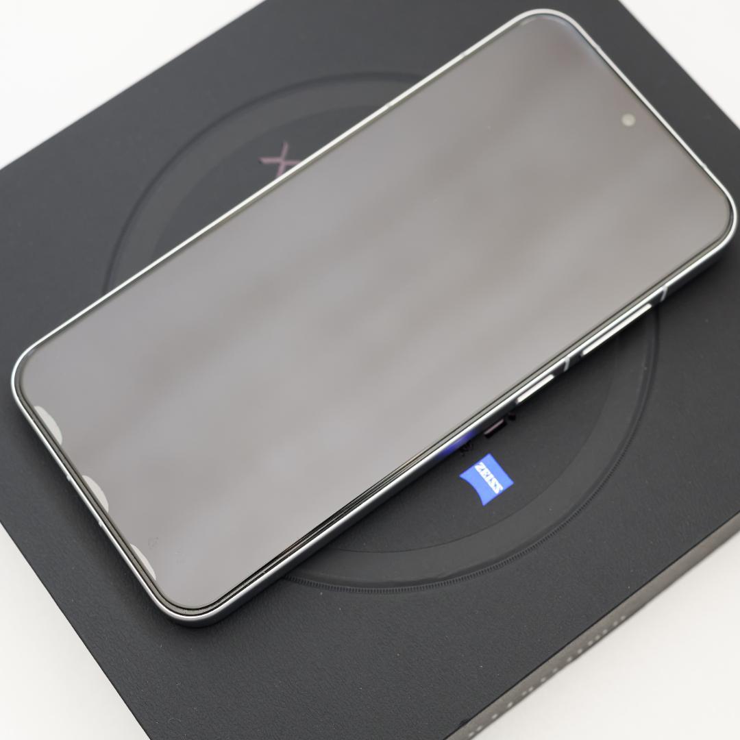 【ほぼ新品】vivo X200 Pro mini ホワイト