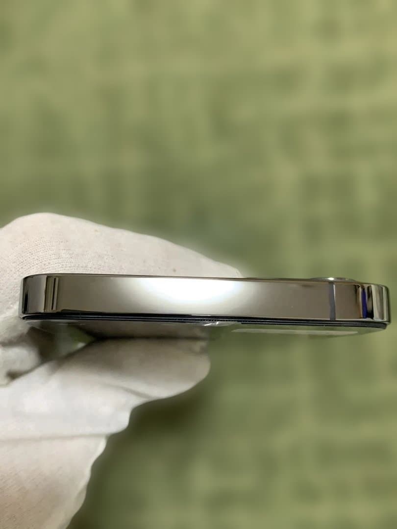 麒麟【新品同様★電池新品】iPhone12 Pro128GB グラファイト