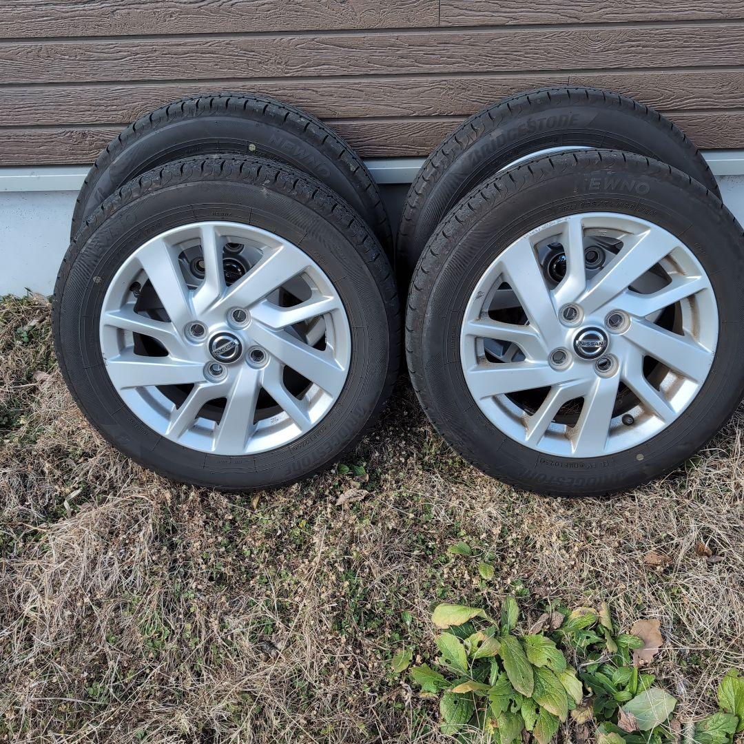Nissan 14インチ ホイールセット