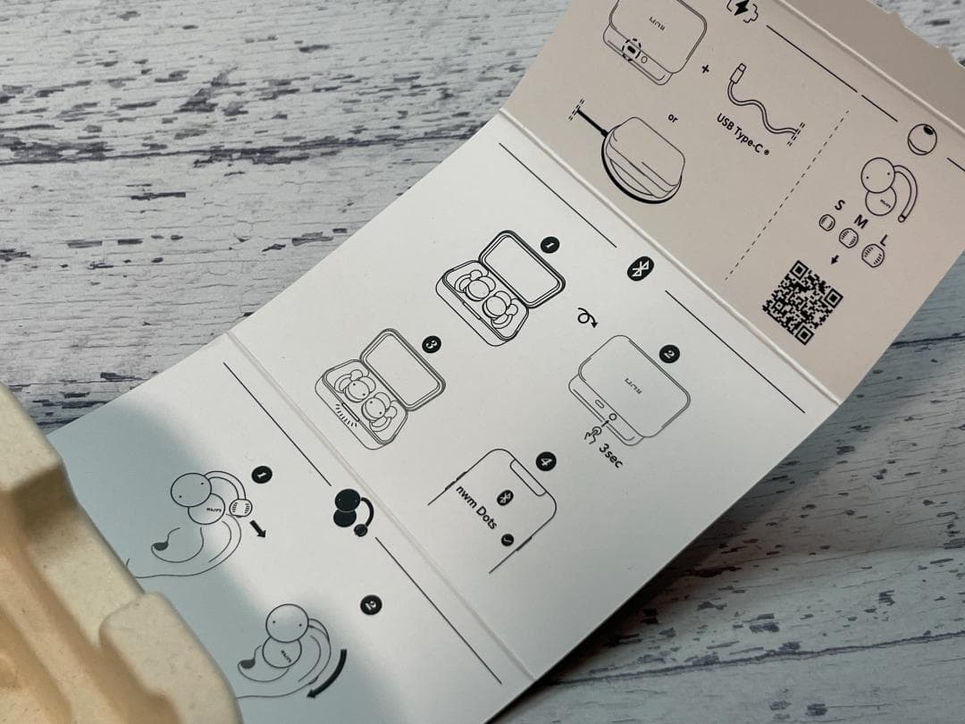 美品 nwm DOTS MBE002GA グリーン