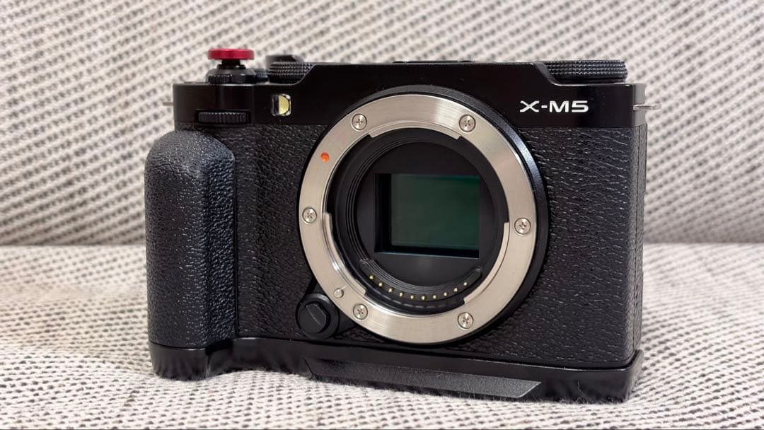 【美品】FUJIFILM X-M5 レンズキット（おまけ多数）