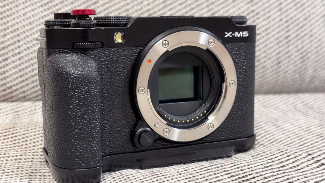 【美品】FUJIFILM X-M5 レンズキット（おまけ多数）