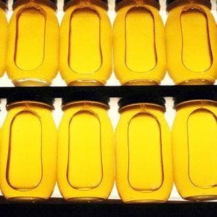 国産百花蜜 梅酒瓶入り　おまけ蜜蝋付き　業者　グループ買い　生産者価格で大放出