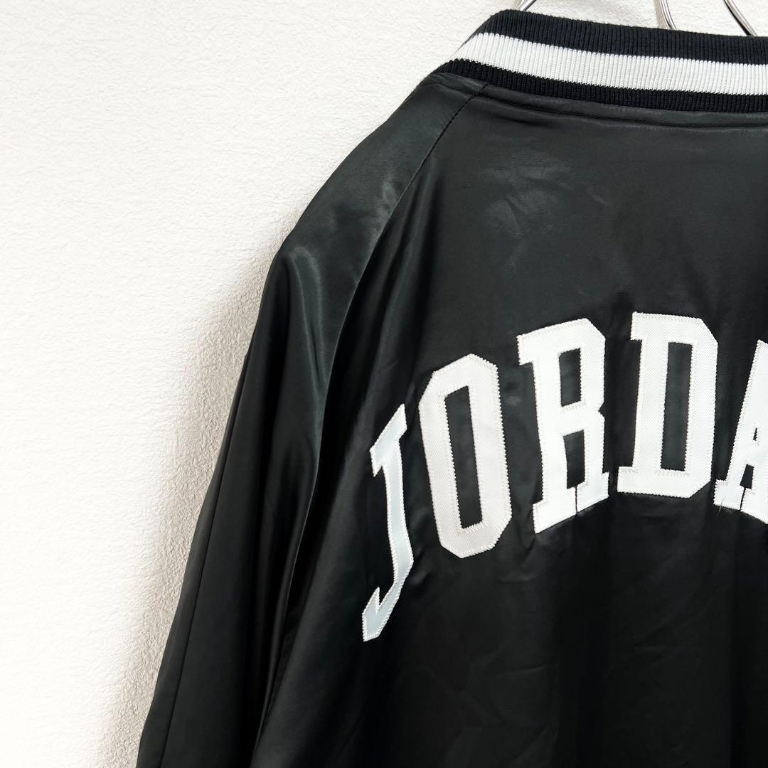 【カッズー】ナイキ ジョーダン✨️サテンジャケット　スタジャン　刺繍ロゴ