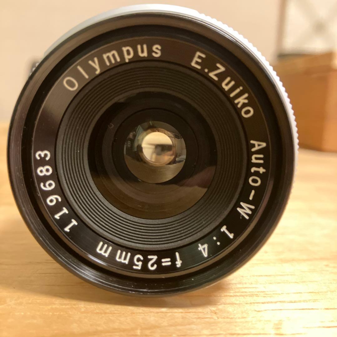 OLYMPUS E.ZUIKO AUTO-W 25mm/f 4 TTLナンバー付