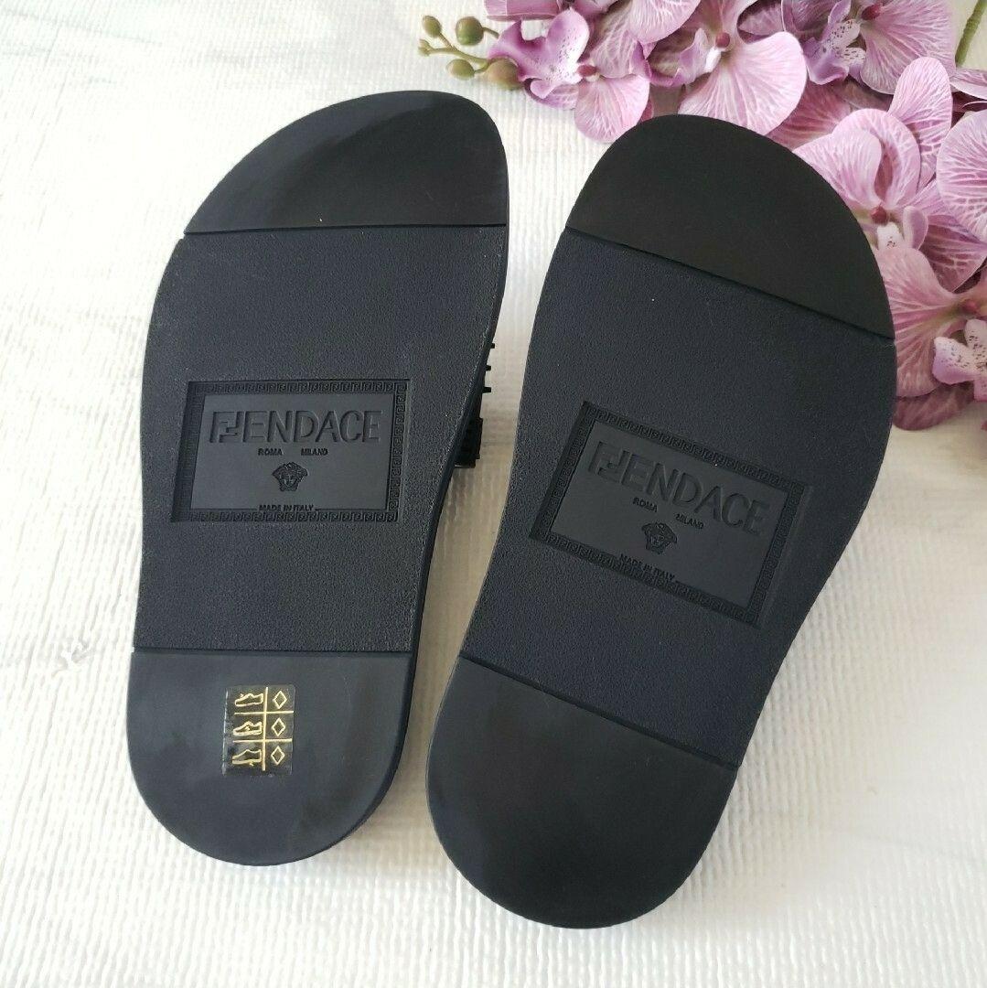 未使用 FENDACE FENDI VERSACEラバーサンダル ブラック 35
