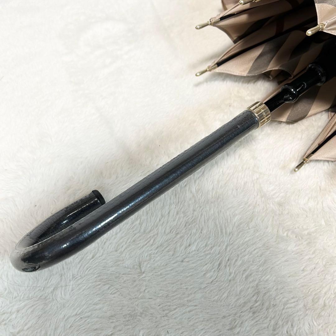 美品❗️BURBERRY 長傘　メガチェック　ノバチェック　雨傘　バーバリー
