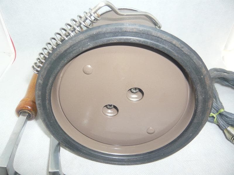 美品　タキイ和裁電化鏝　ランプ付き　和裁こて　和裁コテ　タキイ製　鏝２本付