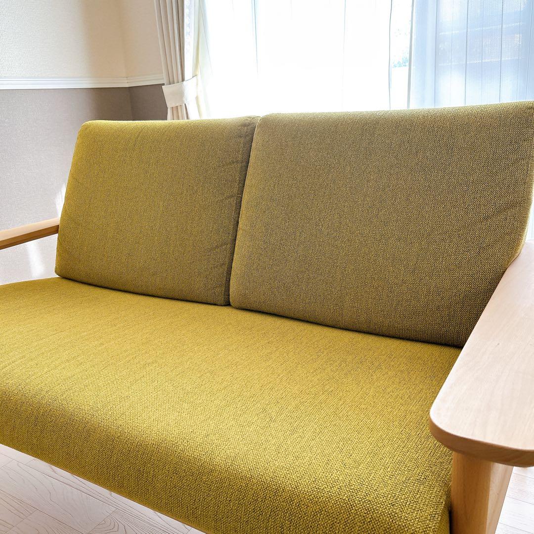 【正規品証明書付き】カリモク2人掛ソファ138㎝ WD4302ミモザピュアビーチ