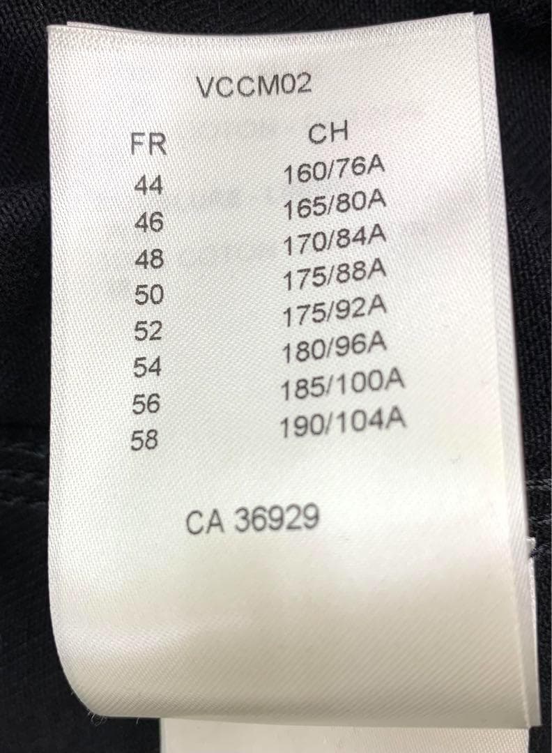 @xyz　モノグラムディテールフーデッドデニムジャケット　⭐︎