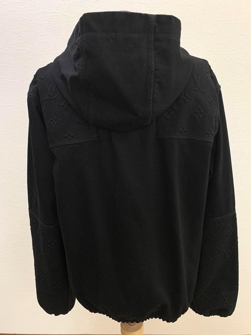 @xyz　モノグラムディテールフーデッドデニムジャケット　⭐︎