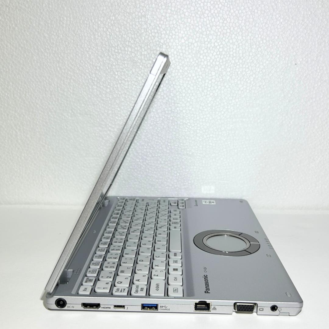 【ほぼ未使用】Let's note QV9 i5×16GB×256GB SSD⚡