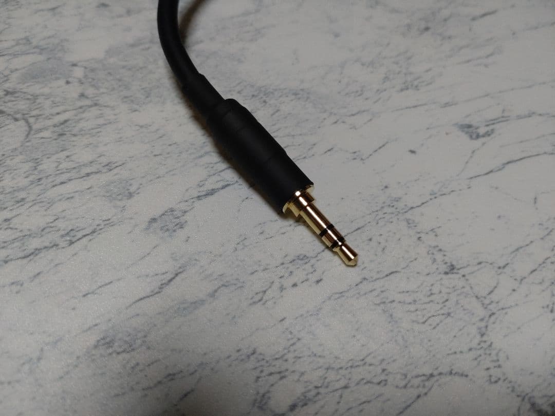 【最新作】400段式カタパルト搭載　3.5mm3極メス-オス　約40cm