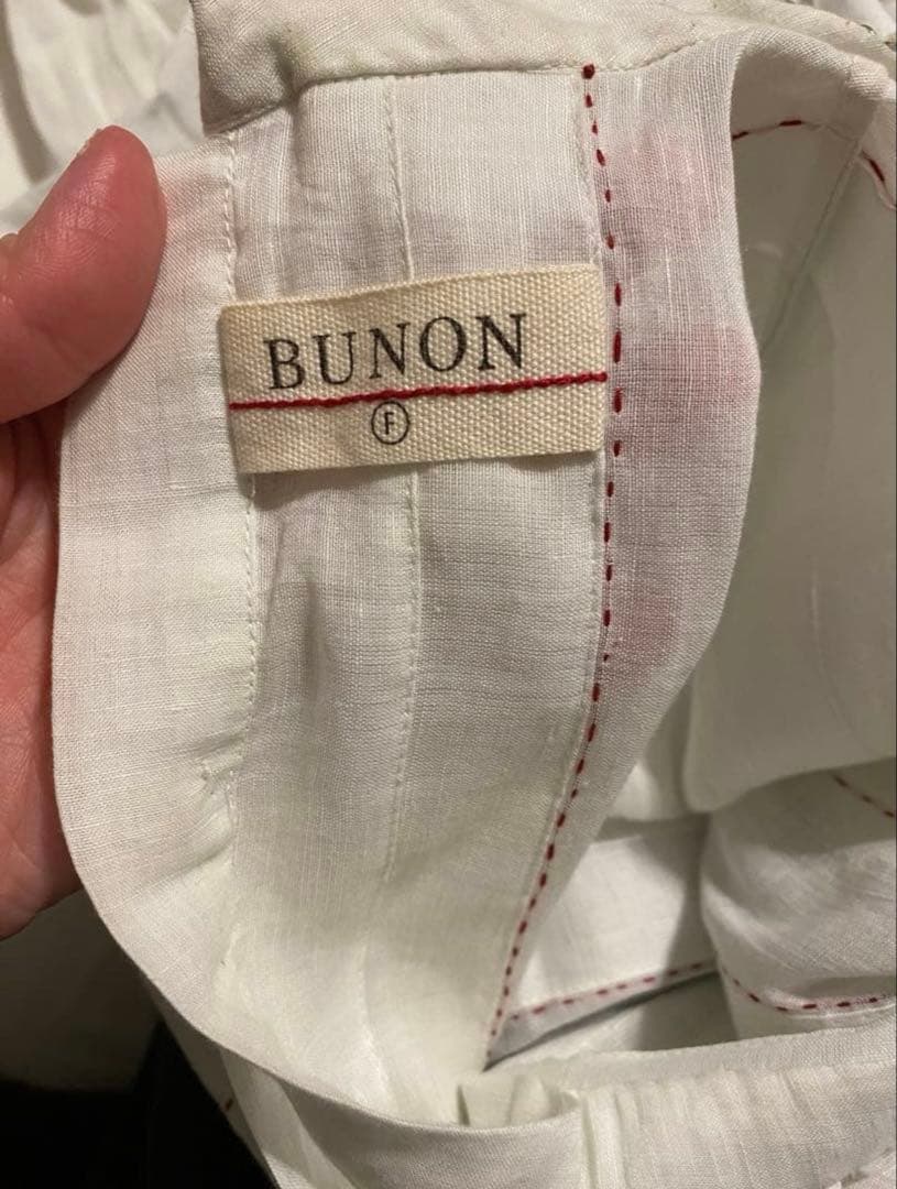 ブノン　BUNON 刺繍ワンピース