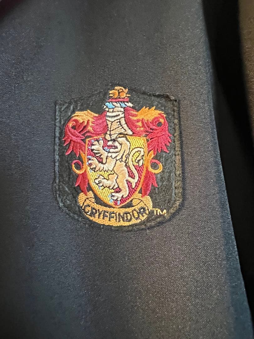 グリフィンドール ローブ&カチューシャ&マフラー　まとめ売り　ハリーポッター