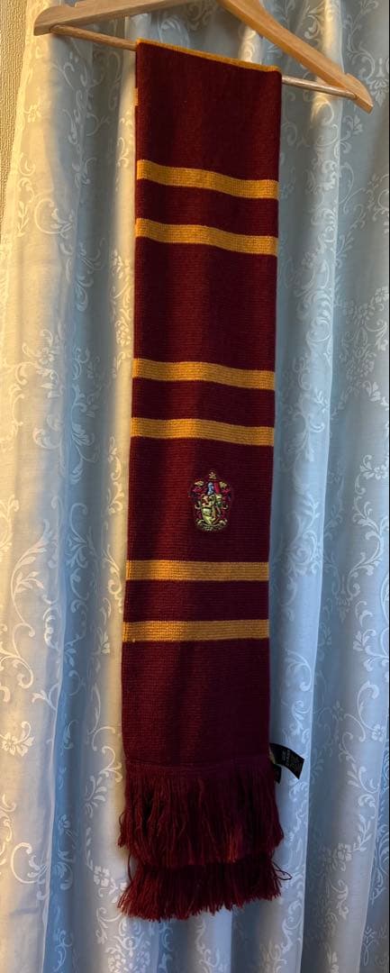 グリフィンドール ローブ&カチューシャ&マフラー　まとめ売り　ハリーポッター