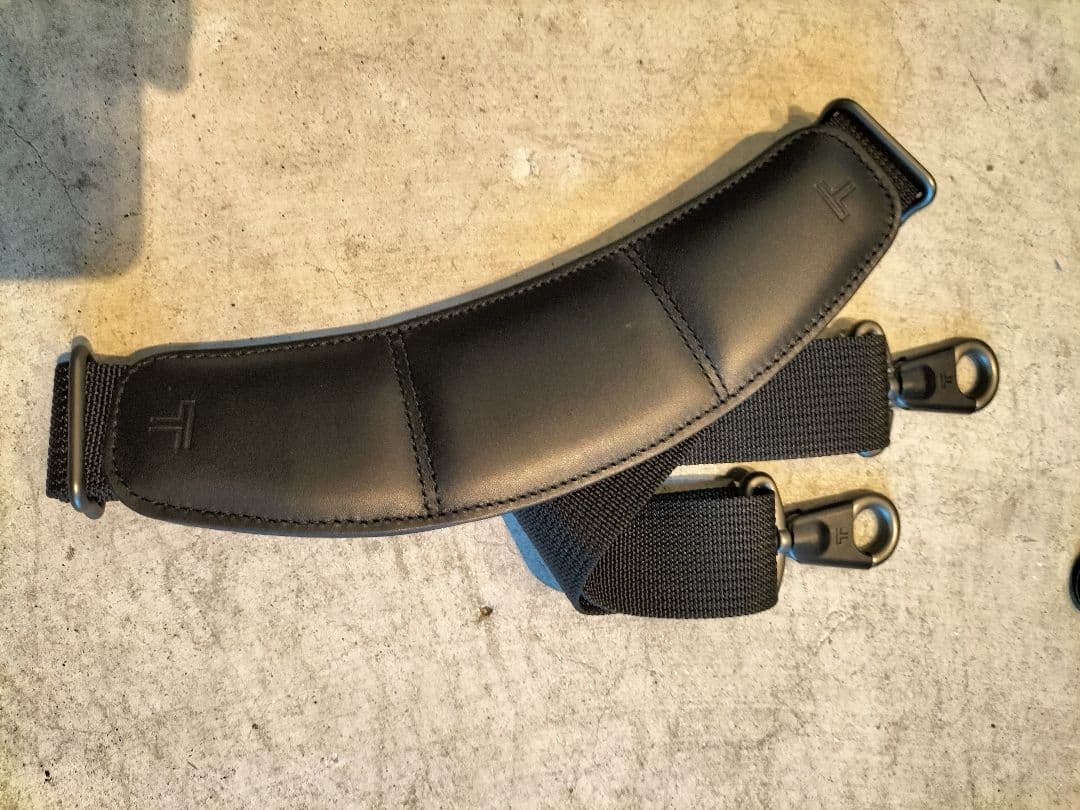 美品トゥミ ALPHA BRAVO 2WAYバッグ　ショルダー