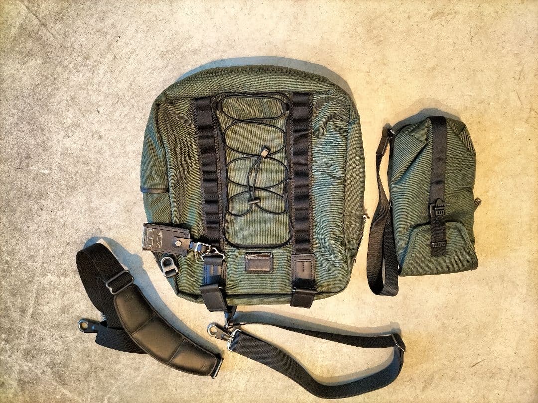 美品トゥミ ALPHA BRAVO 2WAYバッグ　ショルダー