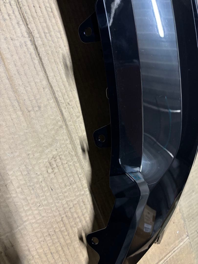 Honda ホンダベゼル RU3 ハイブリッド フロントグリル