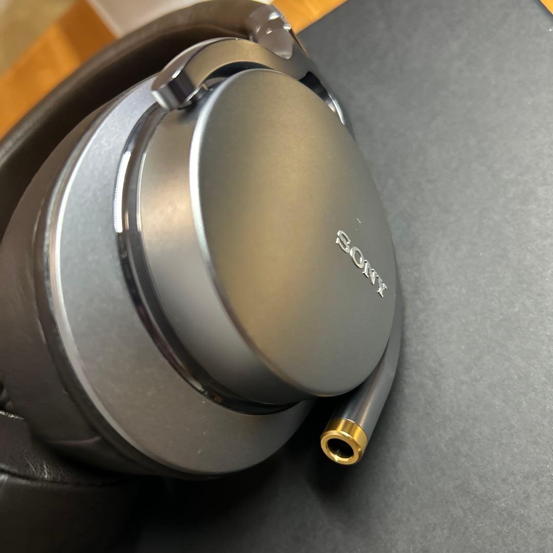 【美品】SONY MDR-1A ステレオヘッドホン シルバー　ハイレゾ対応