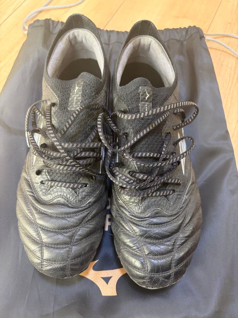 モレリアネオ4ベータジャパン 25.5cm