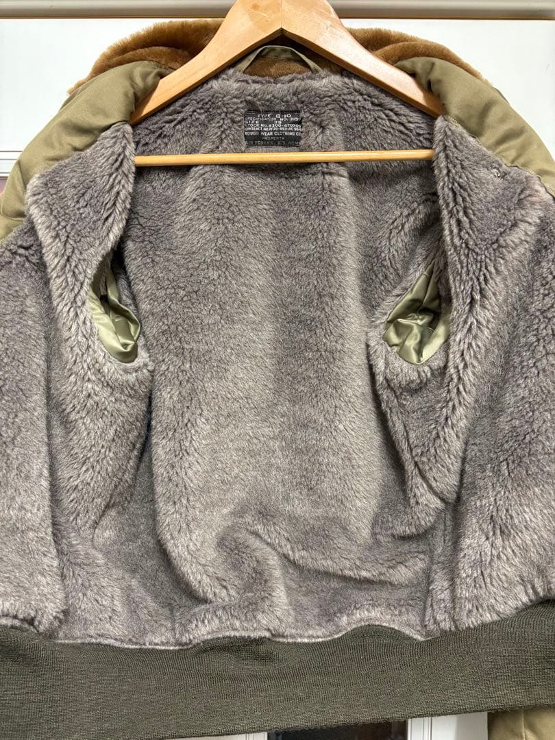 美品！バズリクソンズ　B-10 フライトジャケット 38