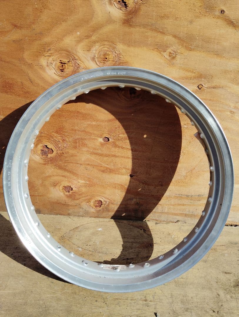 YAMAHA！ＳＲ400/500 新品ホイール