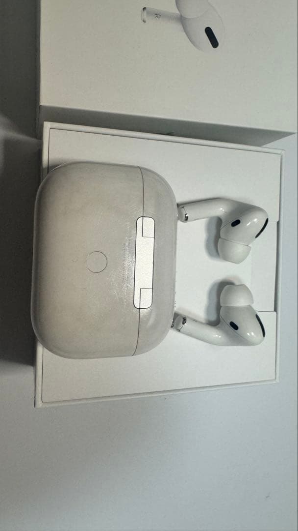 【動作問題無】 AirPods Pro 第一世代　初期化、アルコール消毒済み