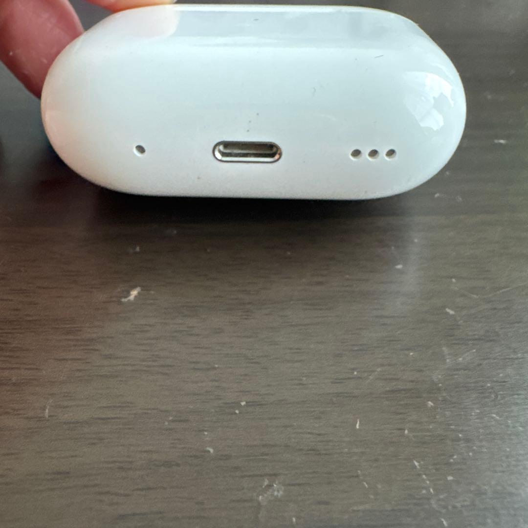 AirPods Pro 第二世代本体 ホワイト　右耳