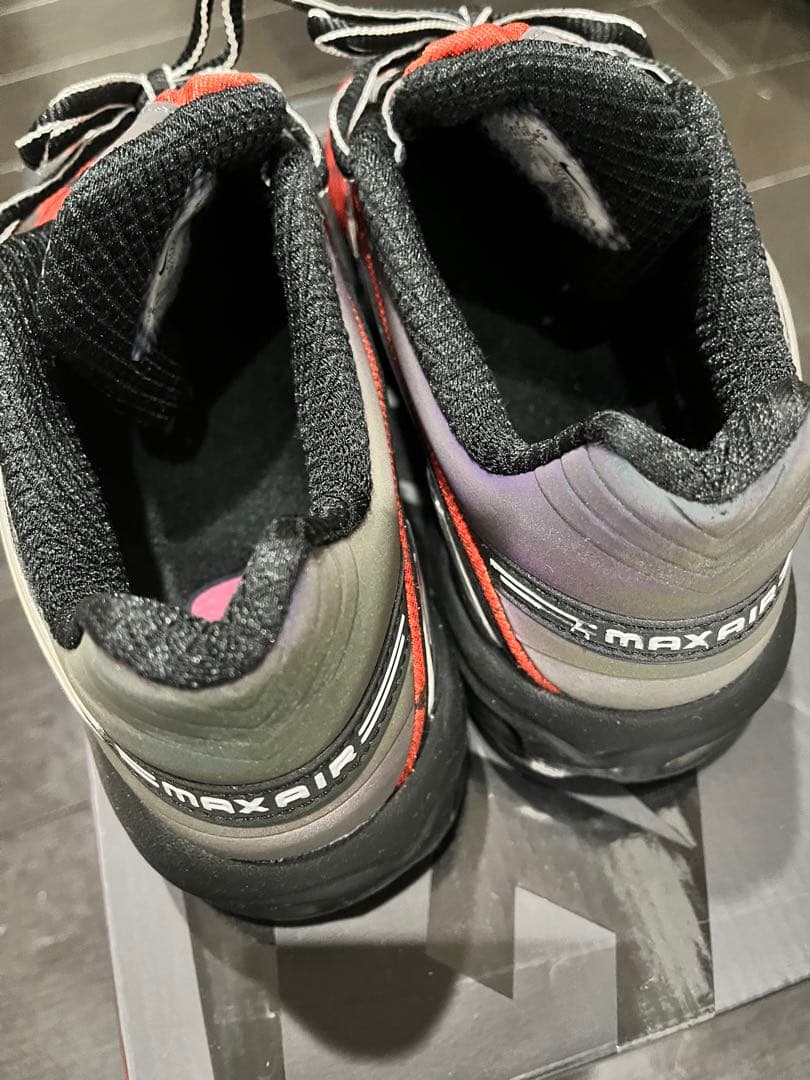 NikeのMax Airスニーカー［きまぐれ限定値引き］