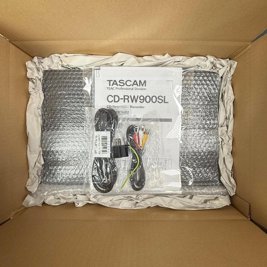 CD録音履歴69時間・TASCAM CDレコーダー 業務用 CD-RW900SL
