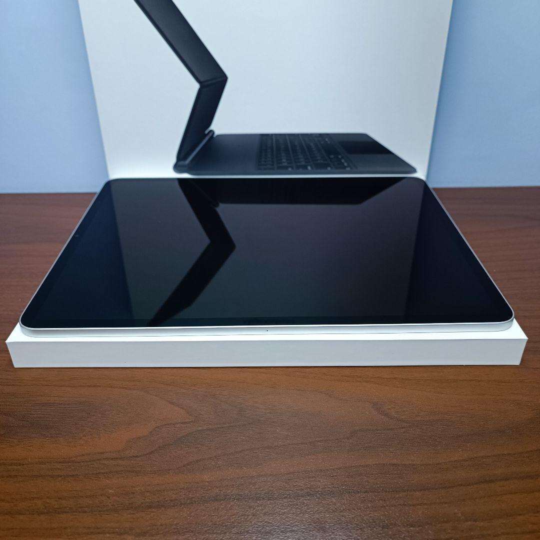 (美品) iPad Pro 12.9 第4世代 128GB、Keyboard