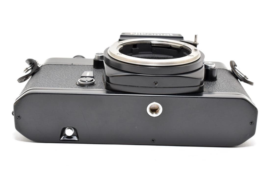 美品 NIKON Nikomat EL ブラック モルト新品交換済 H302