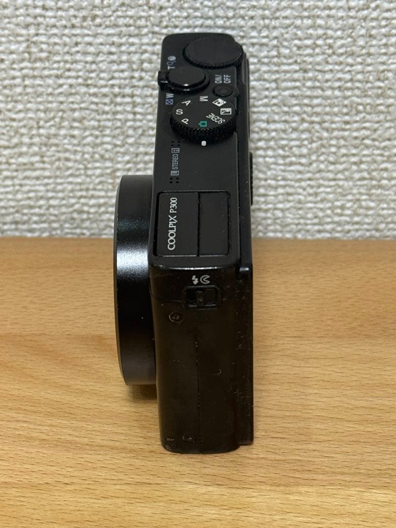 Nikon COOLPIX P300ブラック デジカメ バッテリー 充電ケーブル