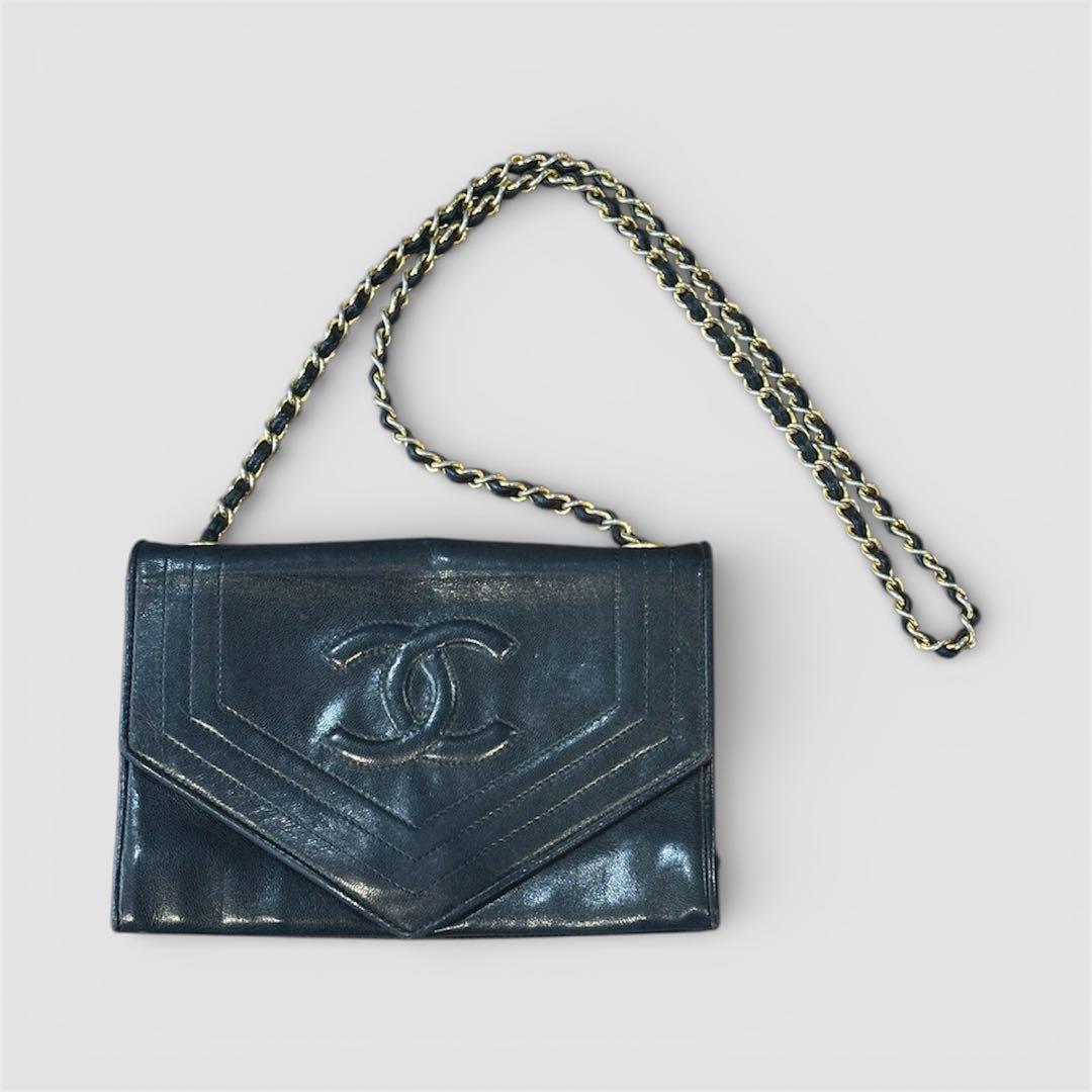 CHANEL シャネル　デカココ　ココマーク チェーンショルダーバッグ　レザー