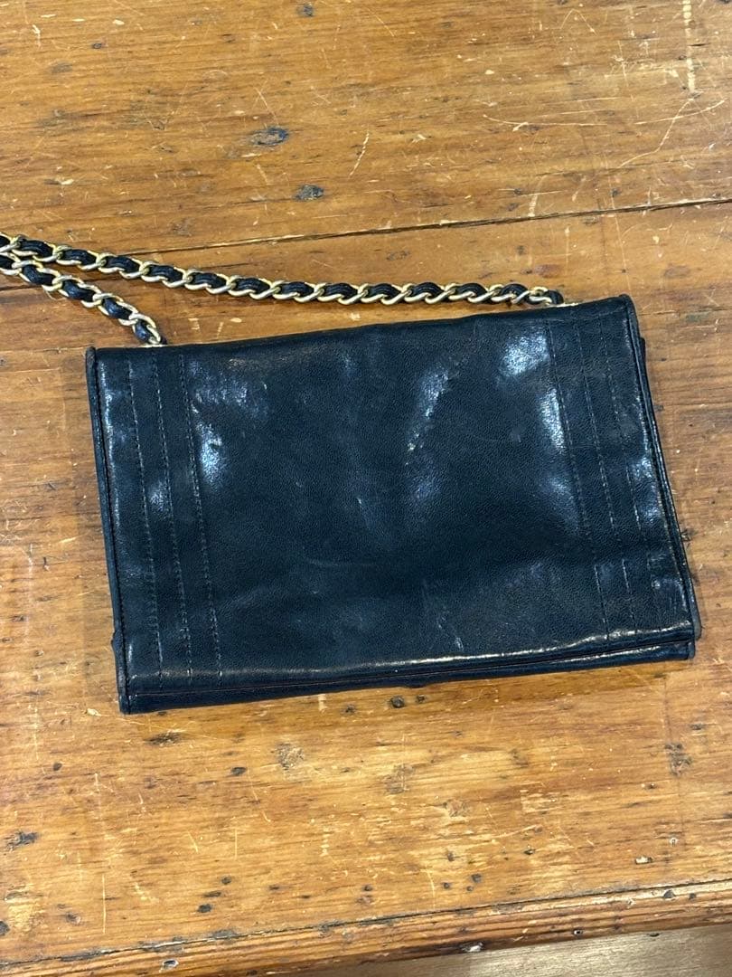 CHANEL シャネル　デカココ　ココマーク チェーンショルダーバッグ　レザー