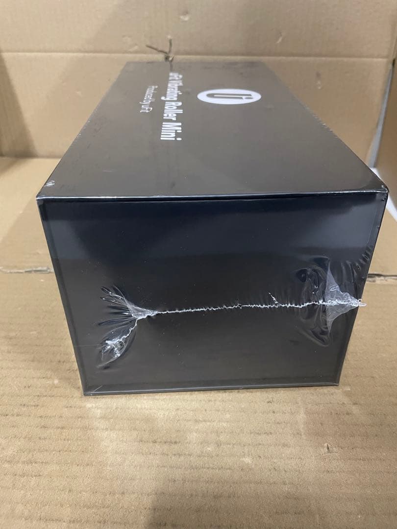 uFit Vibrating Roller Mini 電動フォームローラー　ミニ