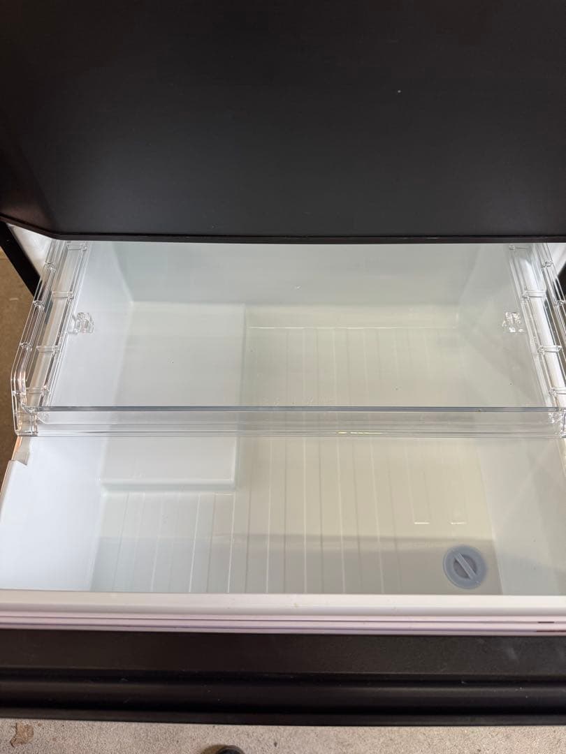 ☆1.TOSHIBA 3ドア冷蔵庫 GR-W33SC 2022年製