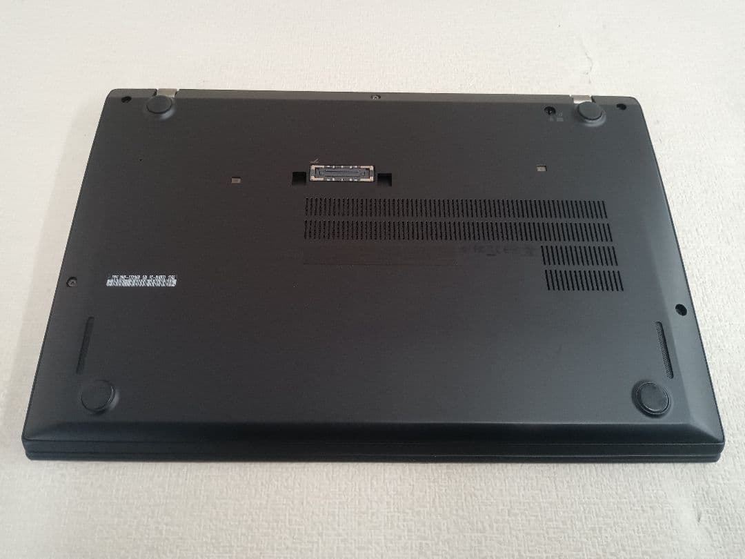 Λ ThinkPad 20HF-CT01WW ストレージ無 8GB