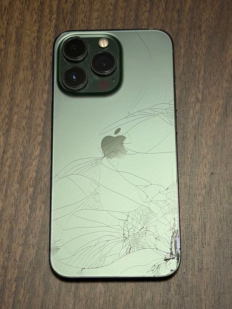 iPhone13pro 512GB 背面破損あり