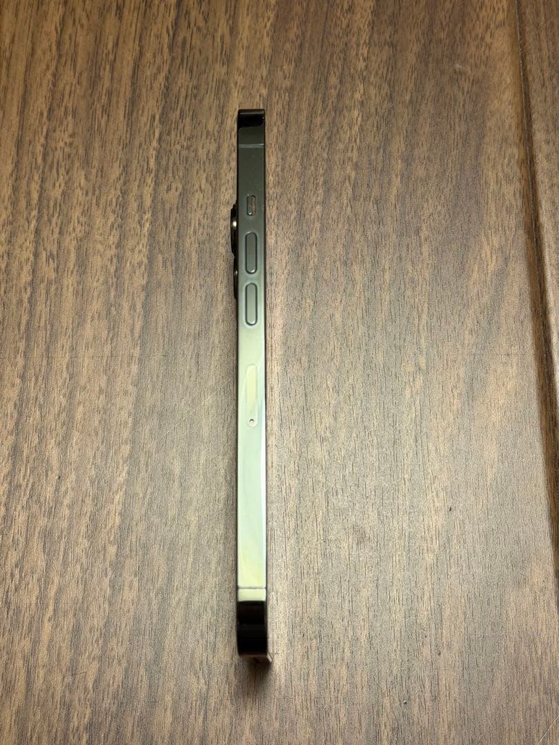 iPhone13pro 512GB 背面破損あり