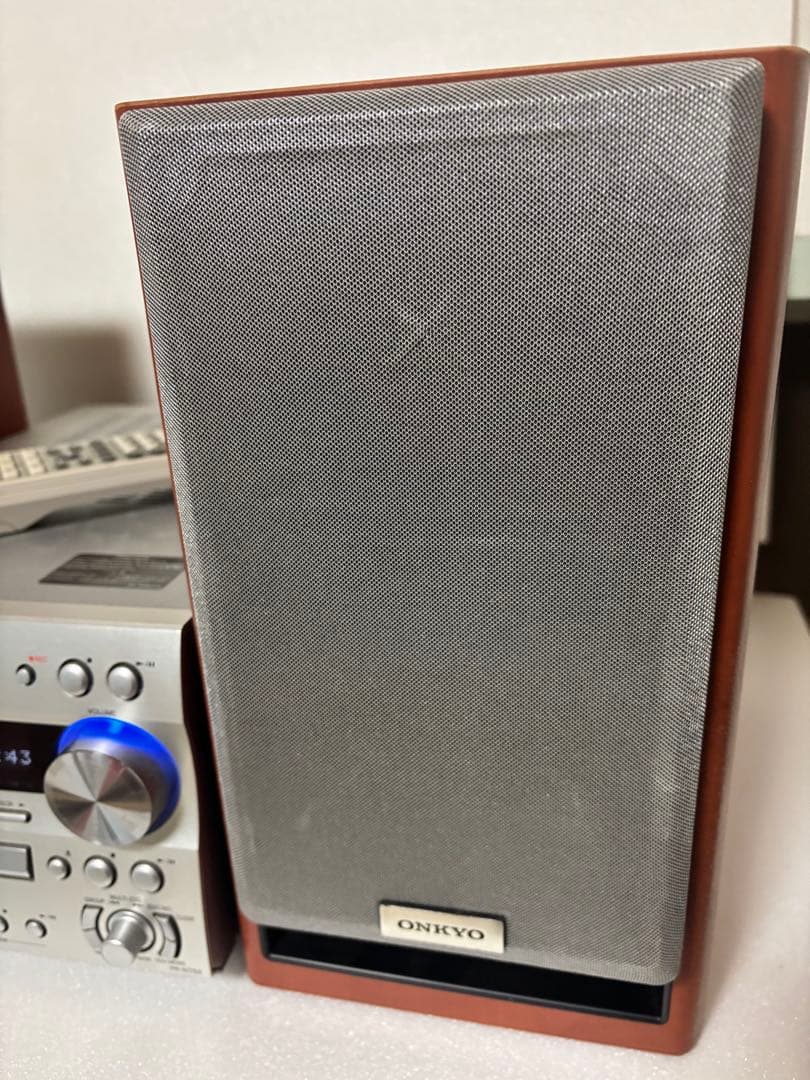 ONKYO CD MD コンポ 木製スピーカー付き　FR-N7SX リモコン付