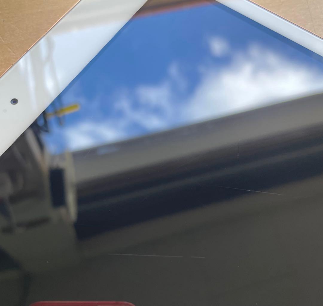 iPad 第7世代　A2197 Wi-Fiモデル　ゴールド　128GB 美品#5