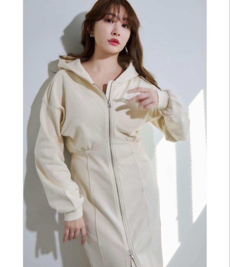 ワンピース Herlipto Flight Mode Zip Hoodie Dress