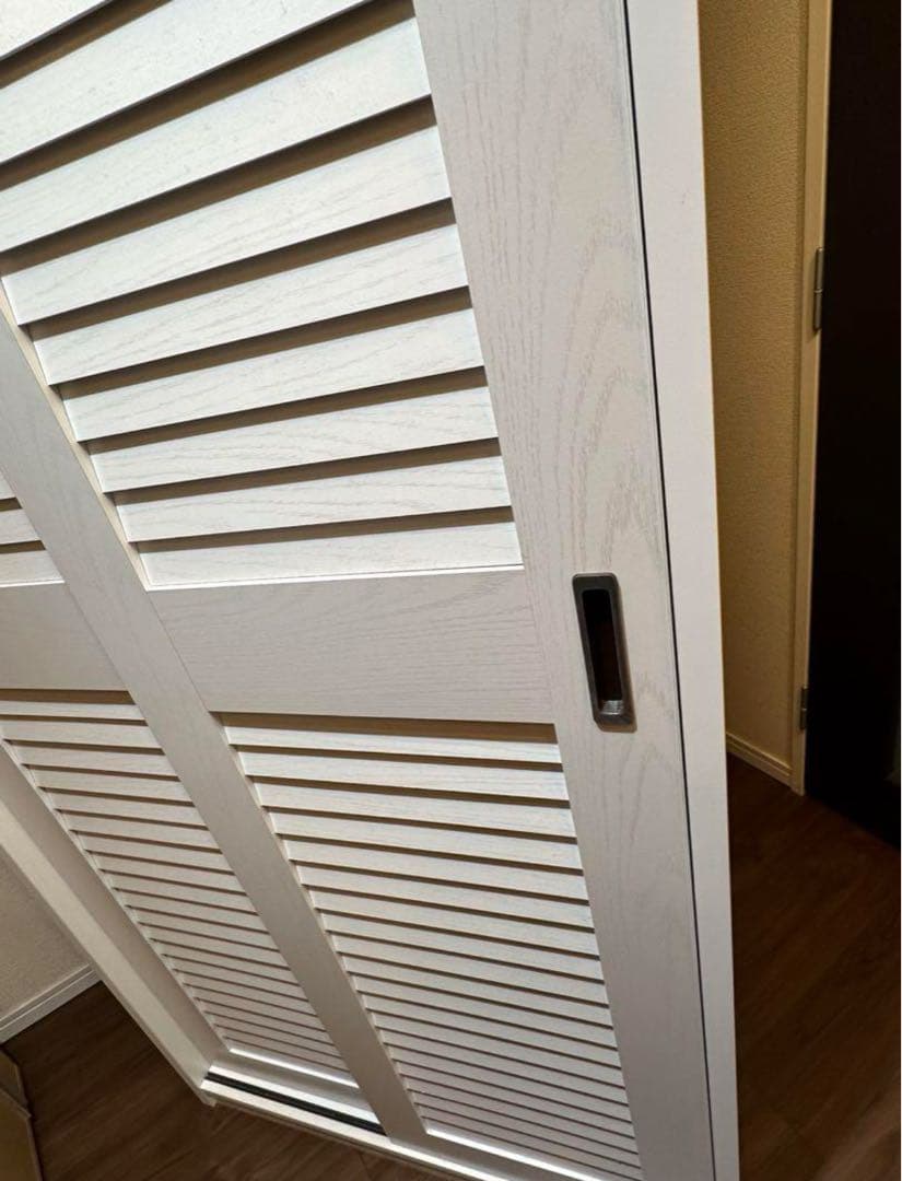 更に！期間限定大幅値下げ！ナカムラ引き戸ロッカー 比較的美品 説明書全ネジ付き