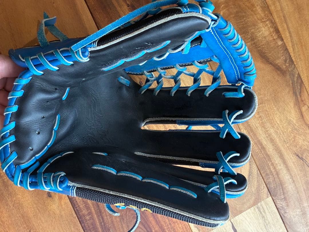 ミズノ グローバルエリート　軟式　外野　オーダー