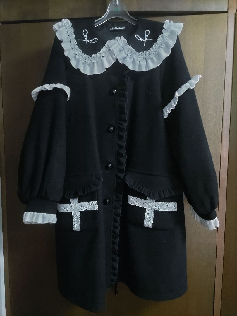 DimMoire 十字の誓いフリルコート　ロングコート