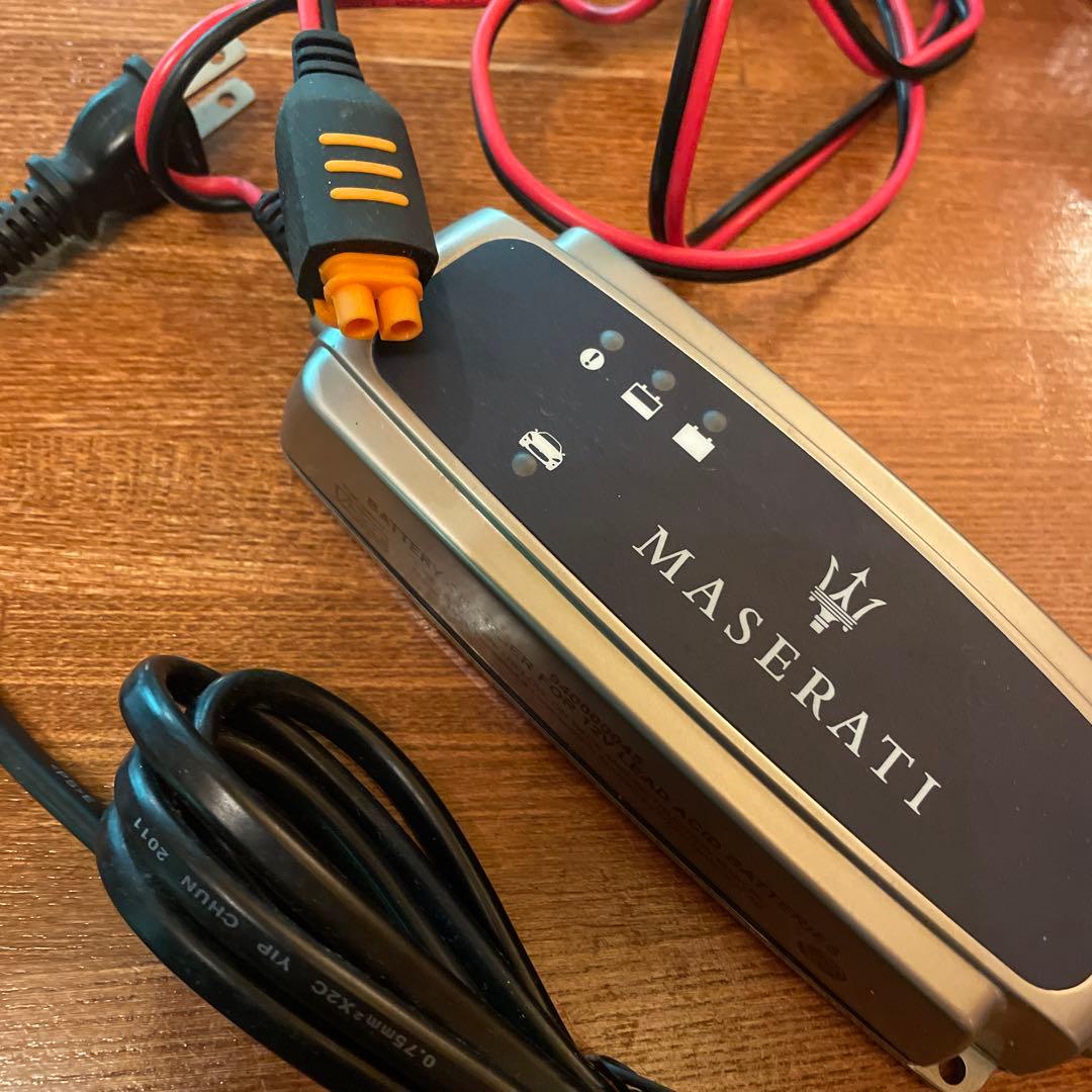 H*i様 MASERATI マセラティ 純正バッテリーチャージャー　ワニ口クリッ
